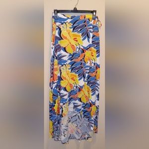 Francesca's Floral Wrap Skirt S
